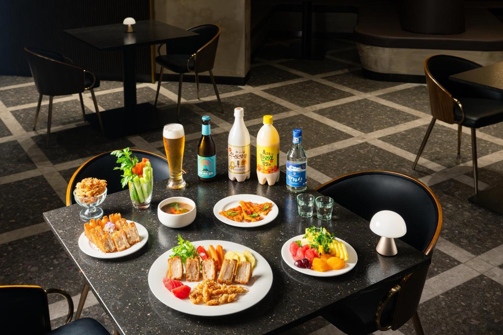 The Suites Hotel Jeju Σεογκουίπο Εξωτερικό φωτογραφία